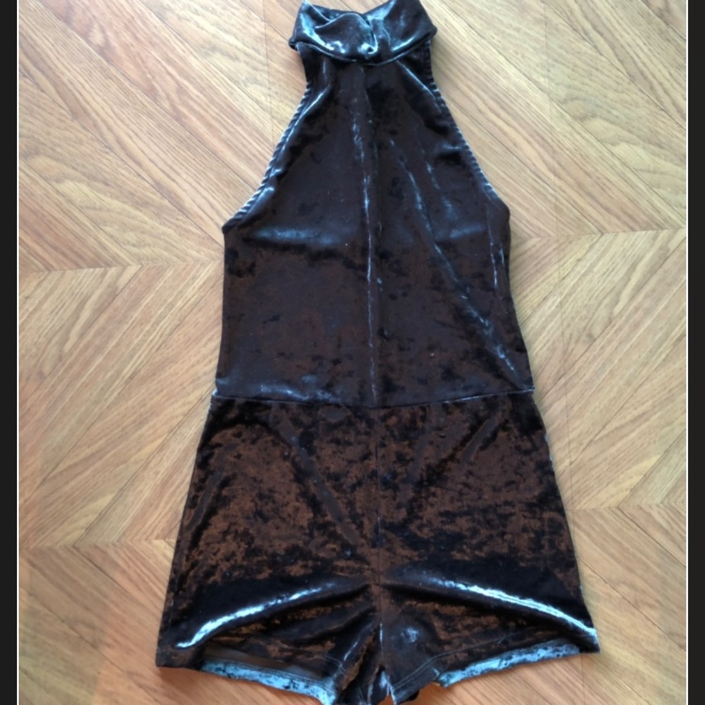 Velvet romper